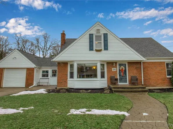 292 E Prospect Ave, Hamburg, NY 14075