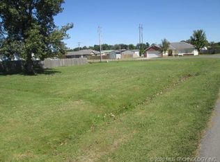 213 Prairie Meadow Cir, Warner, OK 74469