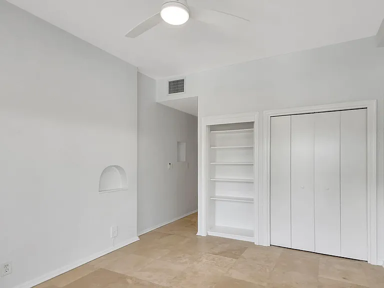 218 Worth Ave — Photo 21