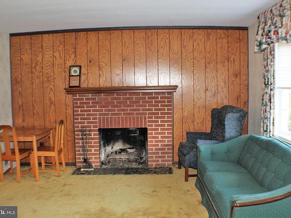 3rd image of 7110 Eastman Dr