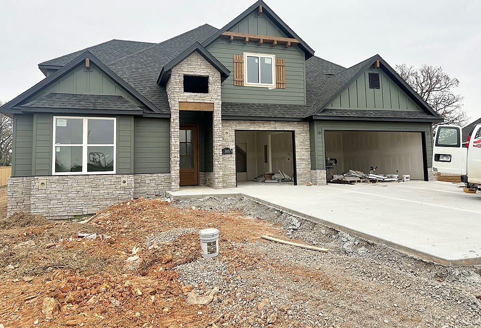 1st image of 300 Jenna Ln