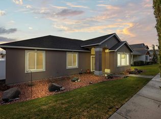 1549 Meriwether Ave, Richland, WA 99352
