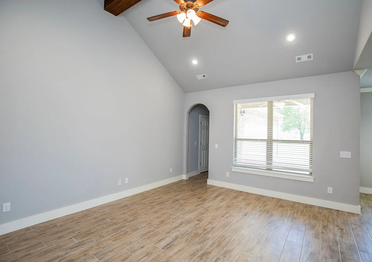 214 Alder Street — Photo 2
