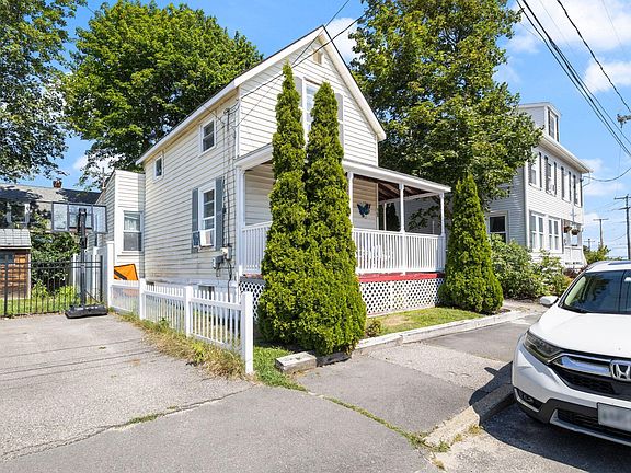 4th image of 18 Atlantic Avenue