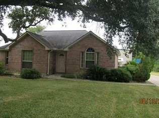 1434 Mabry Rd, Baytown, TX 77520