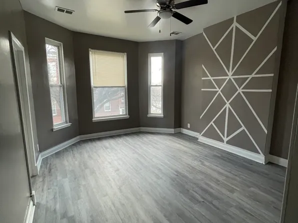 7352 S Yale Ave #2, Chicago, IL 60621