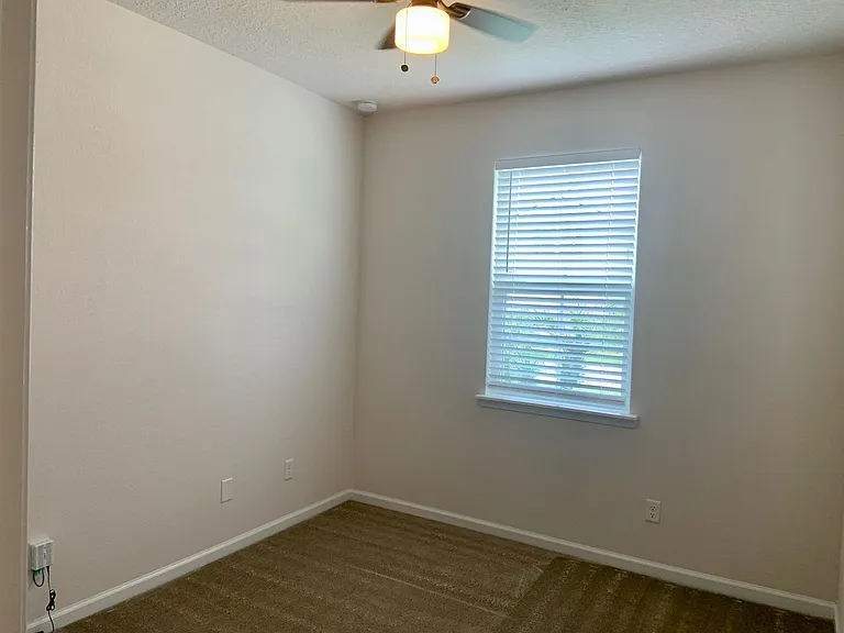 816 Redtail Ln — Photo 24
