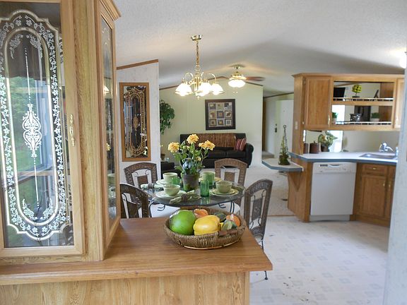 Lots of built in cabinetry