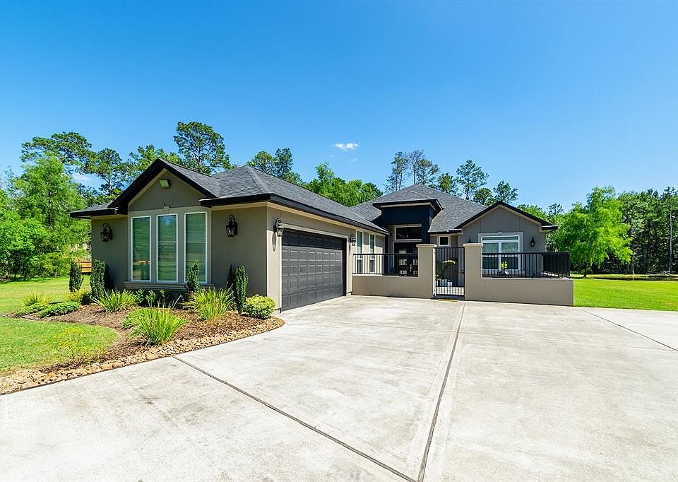 1st image of 19303 Desna Ct