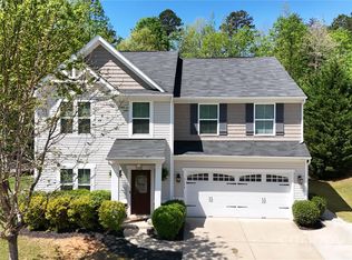 7174 Kenyon Dr, Denver, NC 28037