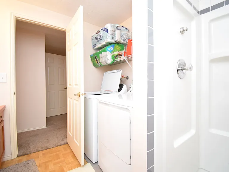 2122 E Rainbow Point Dr — Photo 28