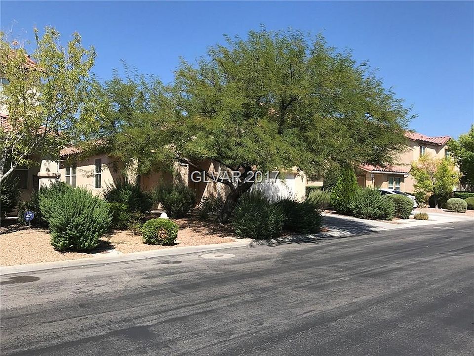 1st image of 3538 Famiglia Dr