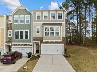 2847 Macbeth Ln, Apex, NC 27502