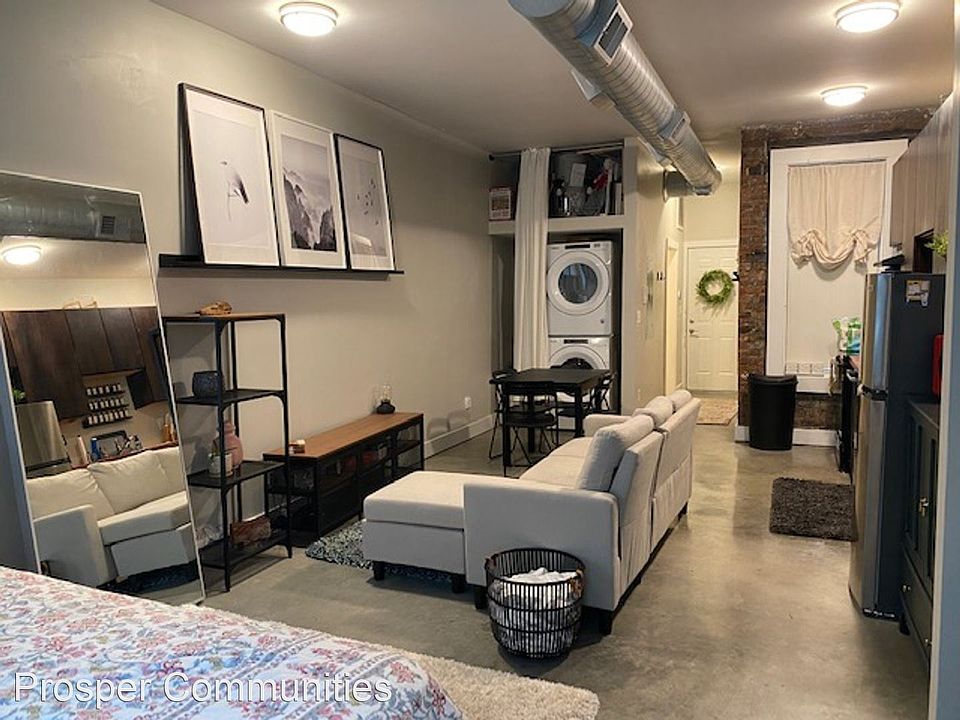1st image of 24 E 14th St #2