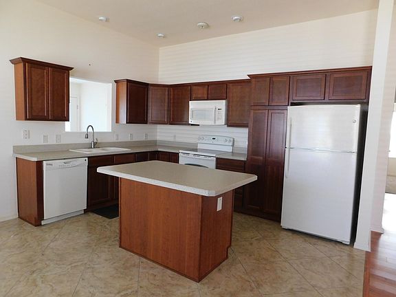 2nd image of 2309 Montbrook Pl