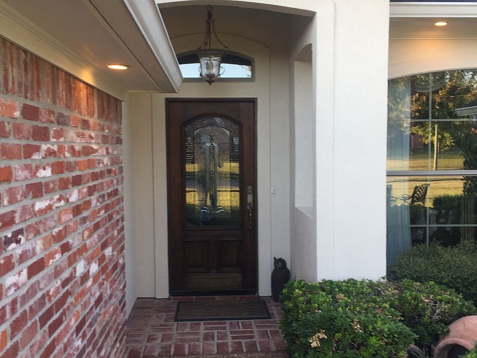 Front entrance 
