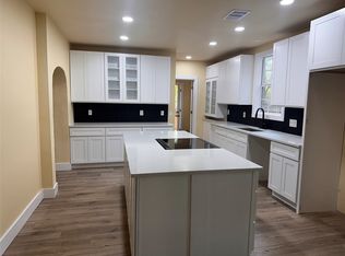 111 Pecan St, Terrell, TX 75160