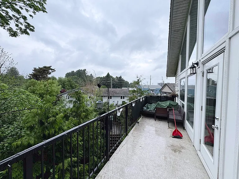 7075 Vedder Rd #205 — Photo 13