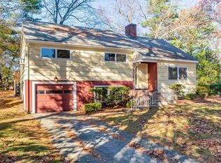 12 Bowl Rd, Chelmsford, MA 01824