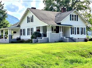 4504 E Stone Gap Rd, Big Stone Gap, VA 24219