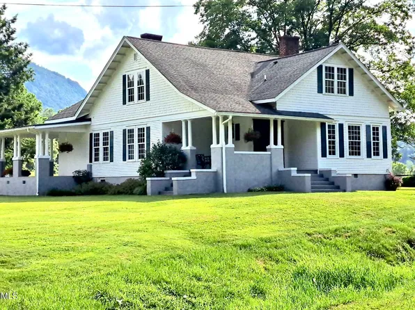 4504 E Stone Gap Rd, Big Stone Gap, VA 24219