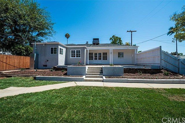 1st image of 5447 Magnolia Ave