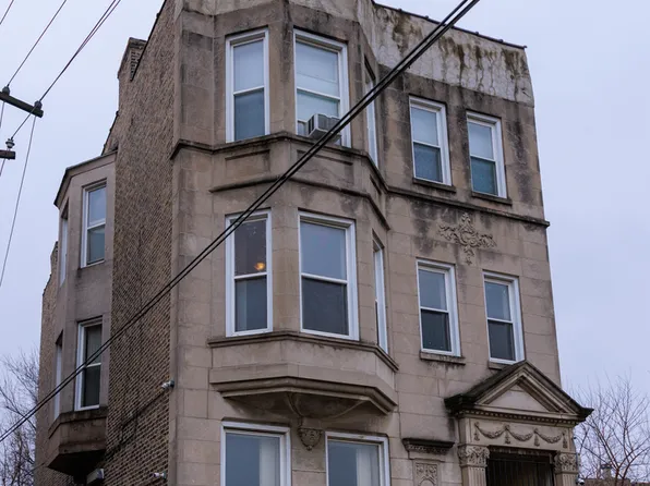 63 E 56th St, Chicago, IL 60637