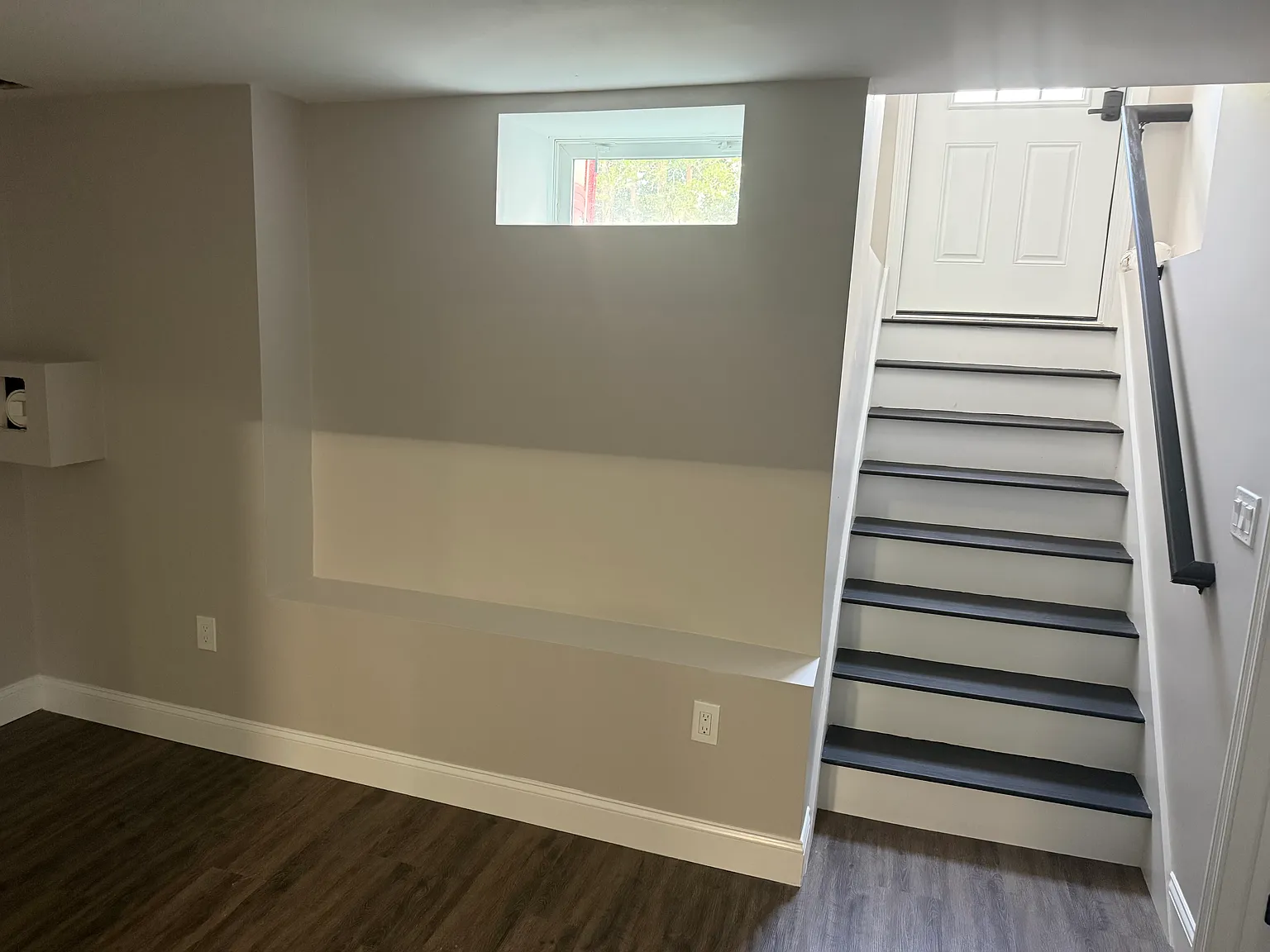 2 bed, 900 sqft, $2,200 — Photo 4