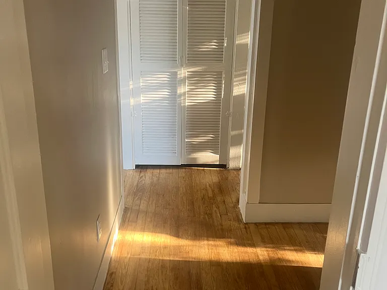 121 W Williams Ave #1 — Photo 6