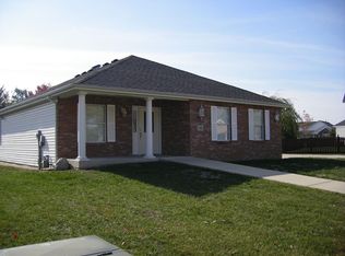 596 Chancellor Dr, Edwardsville, IL 62025