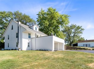 9471 Deardoff Rd, Franklin, OH 45005