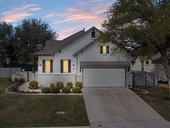 2nd image of 305 Arrowhead Mound Rd