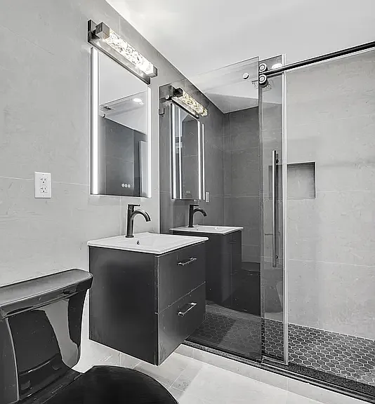 20 E 13th St #4A — Photo 8