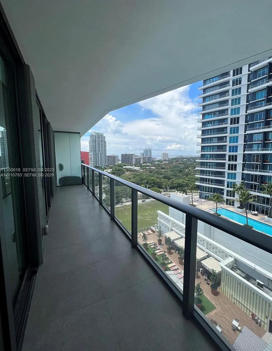 Building Photo - 1300 S Miami Ave