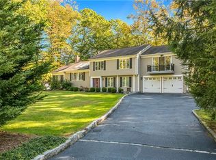 16 Long Pond Rd, Armonk, NY 10504
