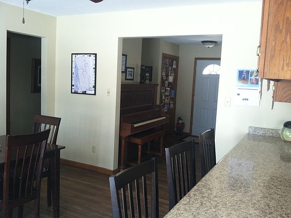 5th image of 7269 S Lake Bluff 5 Dr