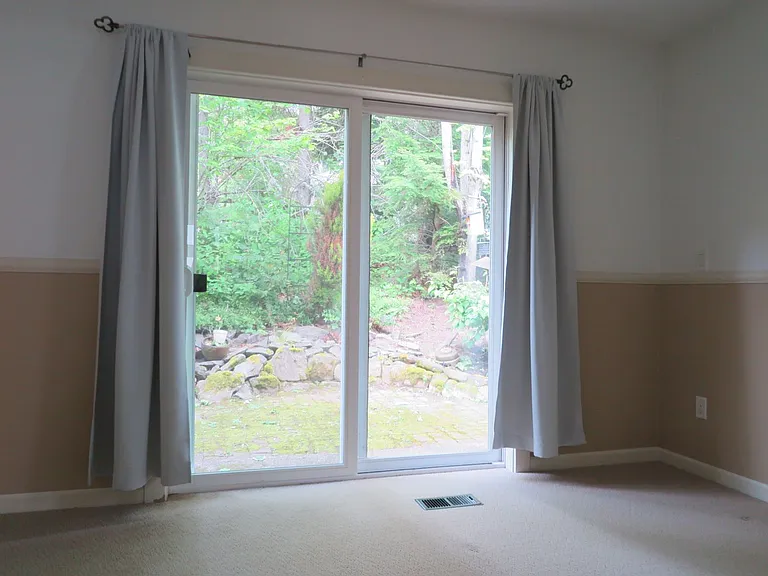 10267 NW Alder Grove Ln — Photo 19