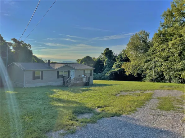 3210 Landview Dr, Knoxville, TN 37914