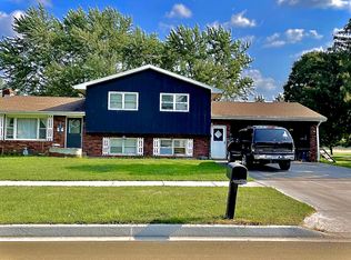 24747 W Dove Dr, Channahon, IL 60410