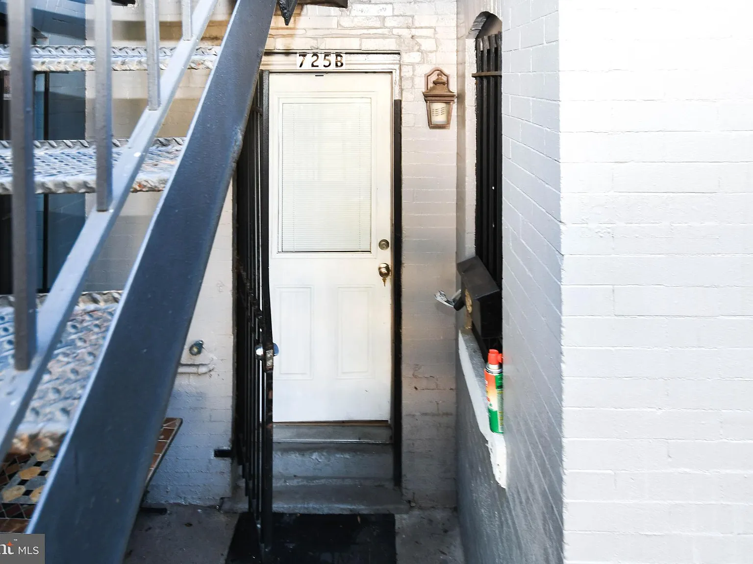 1 bed, 1813 sqft, $2,100 — Photo 4