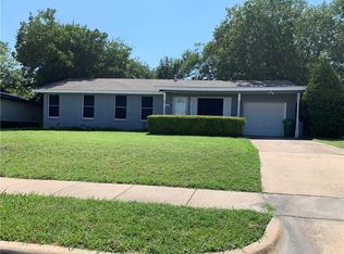 4135 Flory St, North Richland Hills, TX 76180