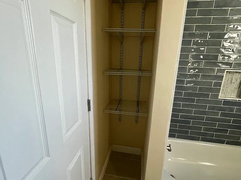 202 Canaan Rd — Photo 25