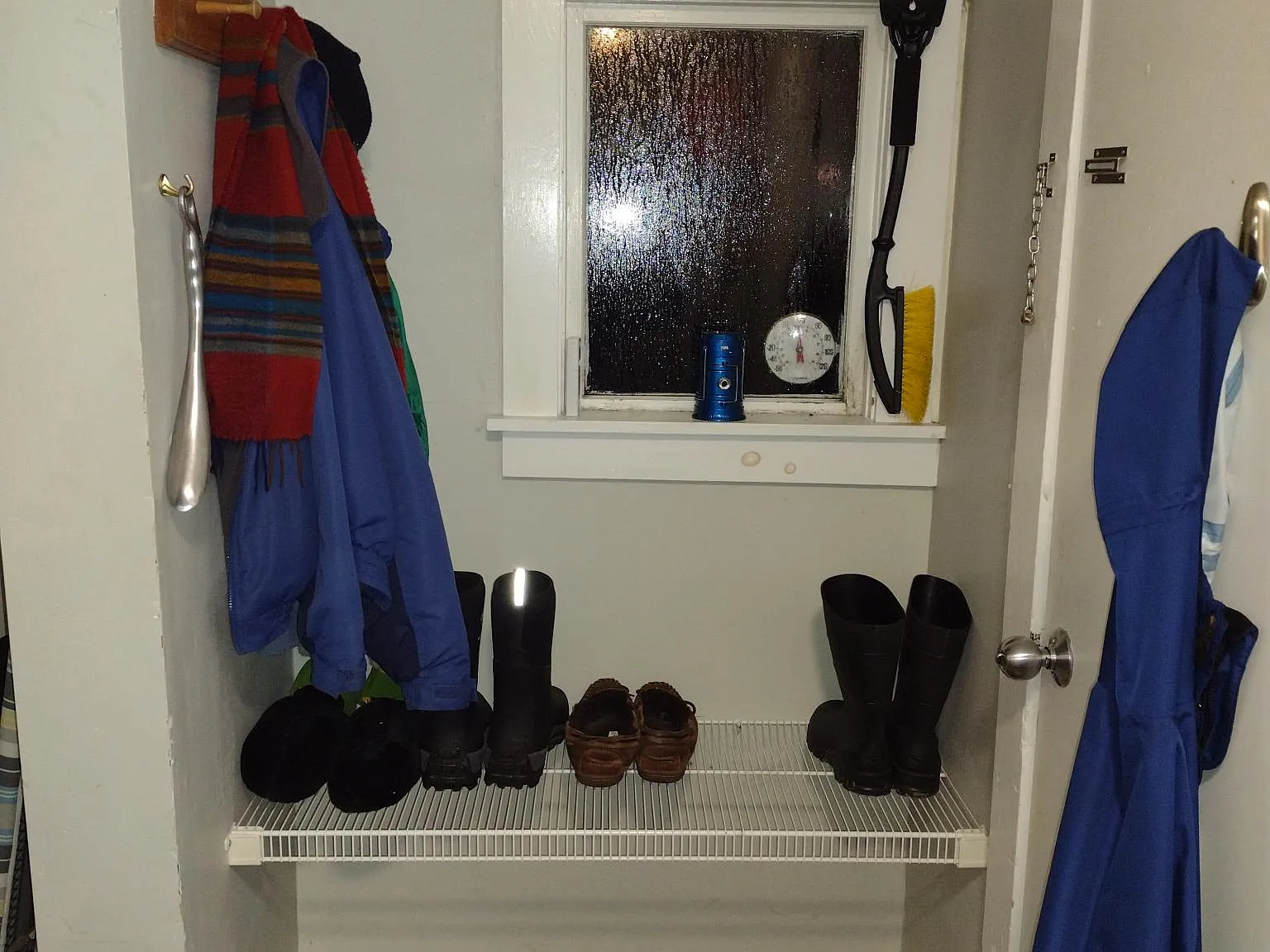 13 Cottage St — Photo 3