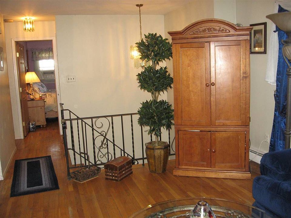 42 Edward St, Sparkill, NY 10976 Zillow