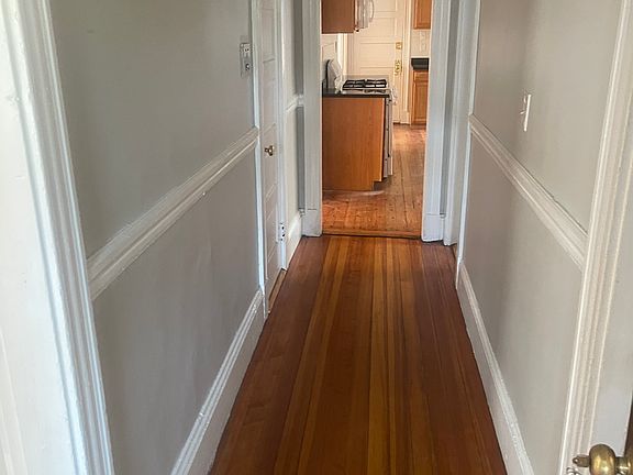 5th image of 88 Fairmont St #3