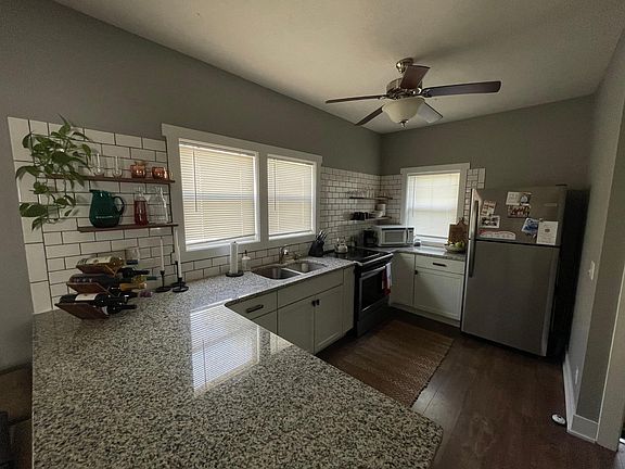 5th image of 4929 William St