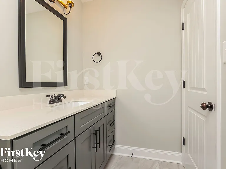 516 Dexter Dr — Photo 14