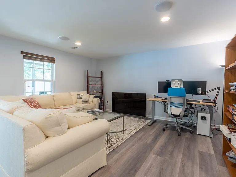 220 W General Grey Ct — Photo 20