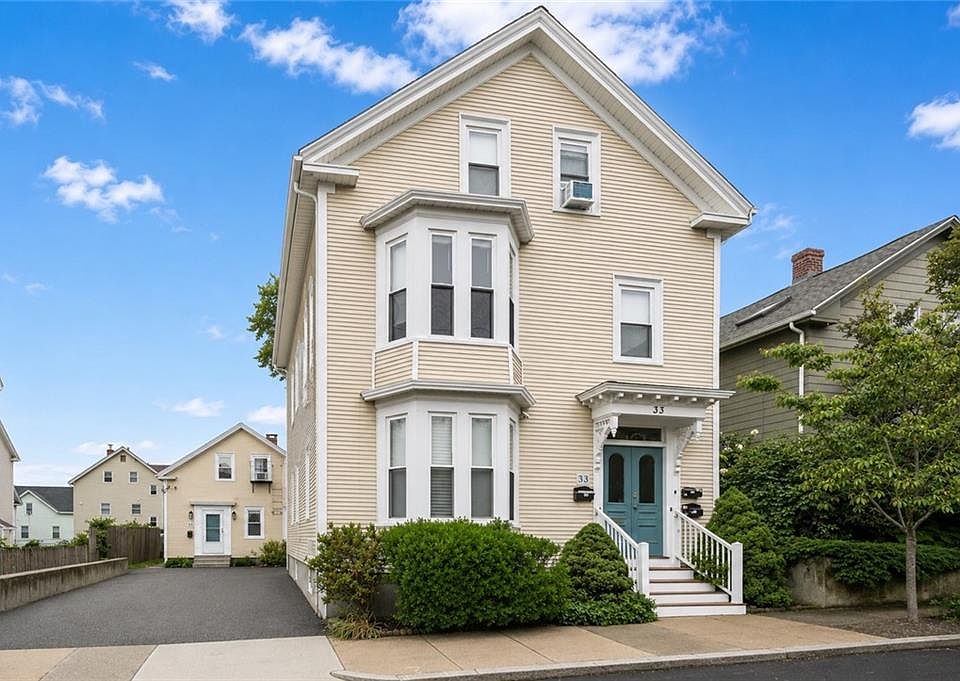 1st image of 33 Amy St