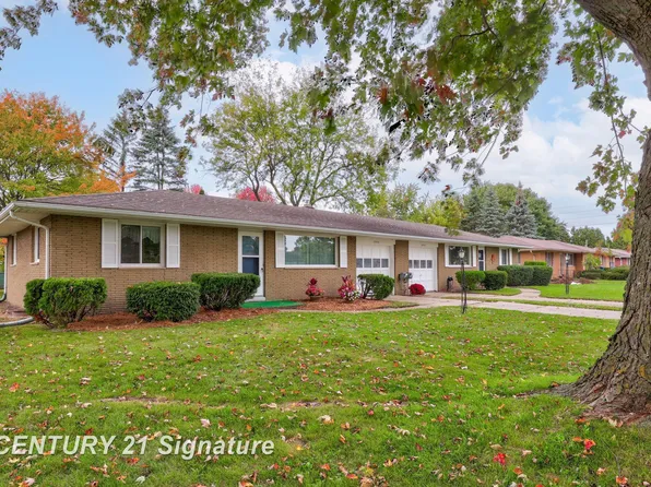 2955 Whitfield Dr, Saginaw, MI 48603